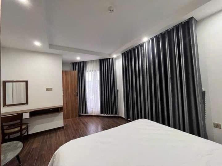Royal Hotel & Apartment Da Nang Exteriör bild