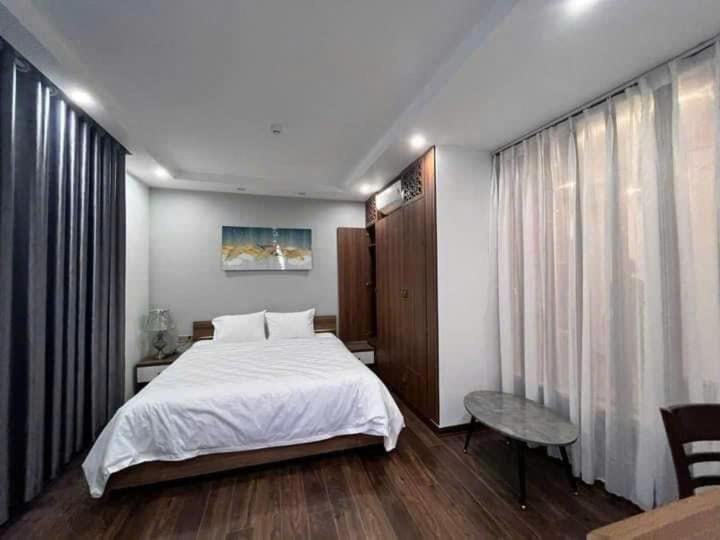 Royal Hotel & Apartment Da Nang Exteriör bild